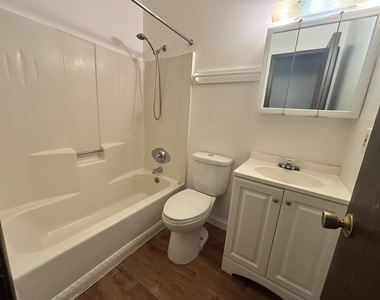 7640 Timbercreek Court - Photo Thumbnail 11