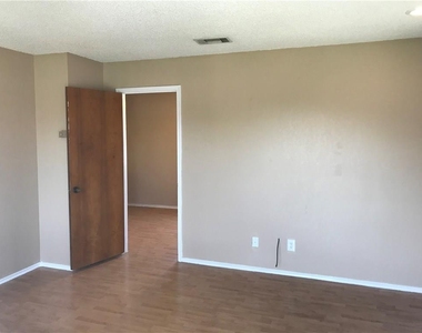 1638 Post Rd - Photo Thumbnail 1