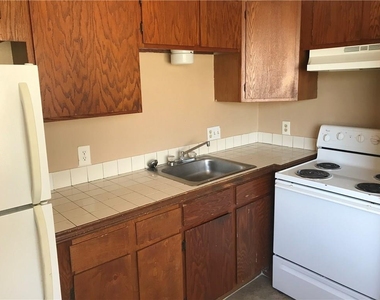 1638 Post Rd - Photo Thumbnail 2