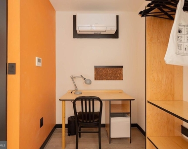 1480 Chapin Street Nw - Photo Thumbnail 2