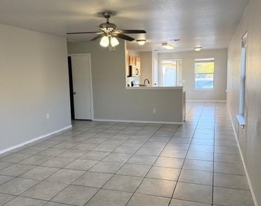 17808 Golden Valley Dr - Photo Thumbnail 2