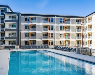 750 Avondale Creek Drive - Photo Thumbnail 32