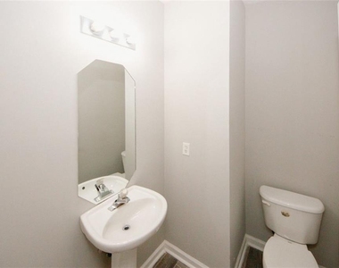 365 Hunt Creek Drive - Photo Thumbnail 11