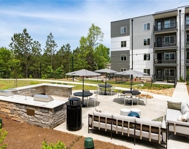 6000 Ava Avenue - Photo Thumbnail 22