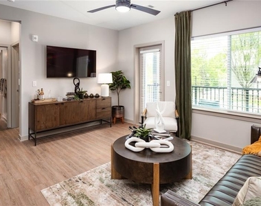 6000 Ava Avenue - Photo Thumbnail 5