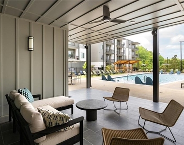 6000 Ava Avenue - Photo Thumbnail 22