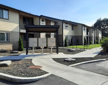 189 Nw Glenhart Ave - Photo Thumbnail 1