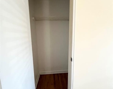 51 W Hudson - Photo Thumbnail 8