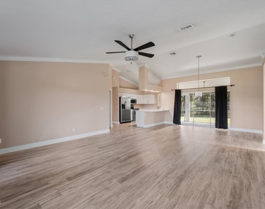 234 Pullman Street - Photo Thumbnail 8