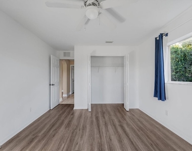 234 Pullman Street - Photo Thumbnail 20