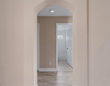 234 Pullman Street - Photo Thumbnail 13