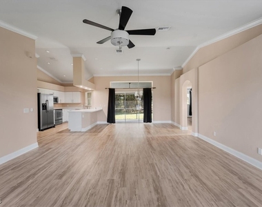 234 Pullman Street - Photo Thumbnail 7