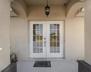 234 Pullman Street - Photo Thumbnail 6