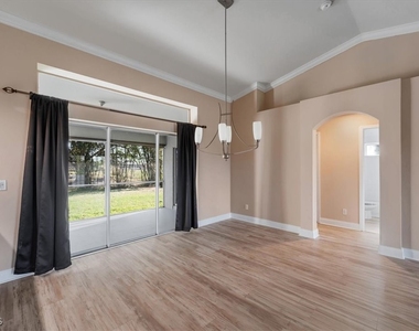 234 Pullman Street - Photo Thumbnail 12