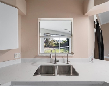 234 Pullman Street - Photo Thumbnail 42