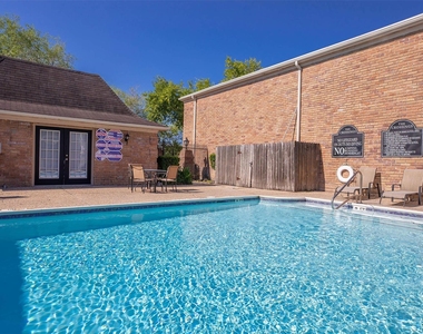 5900 N Braeswood Blvd - Photo Thumbnail 23