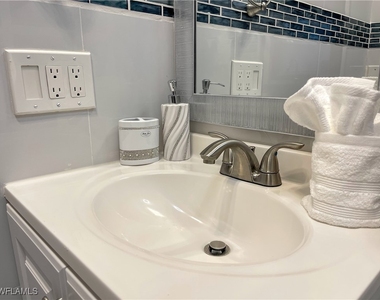 317 Nature View Court - Photo Thumbnail 42