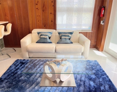 317 Nature View Court - Photo Thumbnail 16