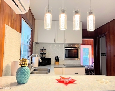 317 Nature View Court - Photo Thumbnail 38