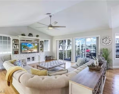 437 Trade Winds Avenue - Photo Thumbnail 2