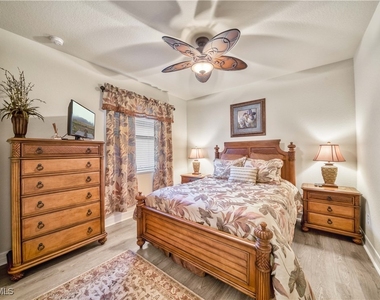 9446 Piacere Way - Photo Thumbnail 19