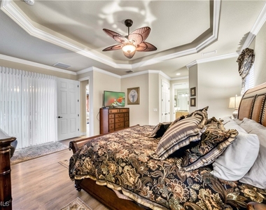 9446 Piacere Way - Photo Thumbnail 15