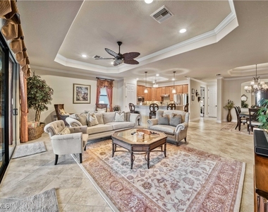 9446 Piacere Way - Photo Thumbnail 10