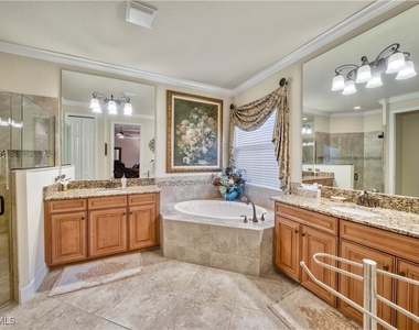9446 Piacere Way - Photo Thumbnail 16