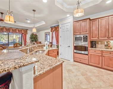9446 Piacere Way - Photo Thumbnail 3