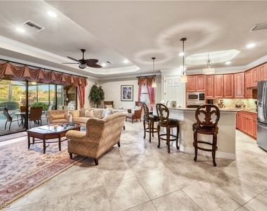 9446 Piacere Way - Photo Thumbnail 8