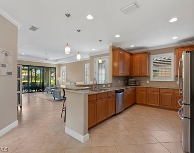 8321 Lucello Terrace N - Photo Thumbnail 8