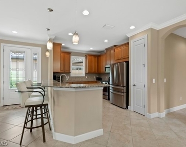 8321 Lucello Terrace N - Photo Thumbnail 6
