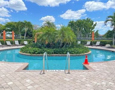 8321 Lucello Terrace N - Photo Thumbnail 30