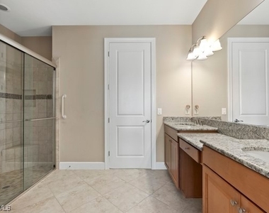 8321 Lucello Terrace N - Photo Thumbnail 15