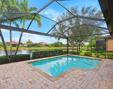 8321 Lucello Terrace N - Photo Thumbnail 24