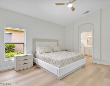92 Glen Eagle Circle - Photo Thumbnail 16