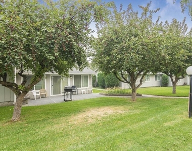 116 Ash Street - Photo Thumbnail 2