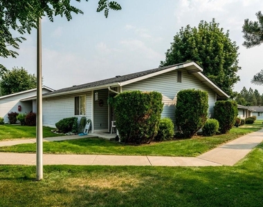 7032 W Heritage St - Photo Thumbnail 2
