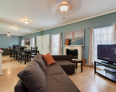 7326 Regency Square Court - Photo Thumbnail 5