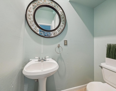 7326 Regency Square Court - Photo Thumbnail 6
