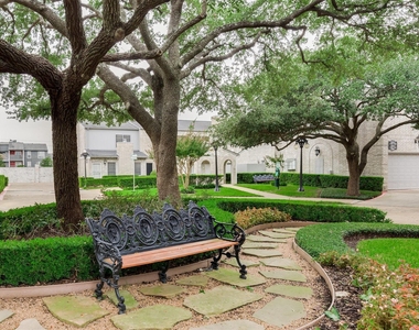 7326 Regency Square Court - Photo Thumbnail 14