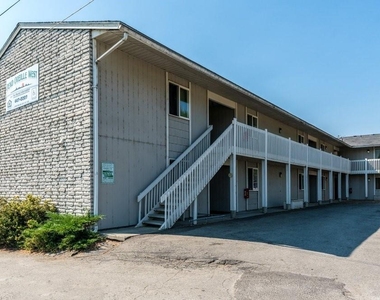 100 N Spokane Ave - Photo Thumbnail 6