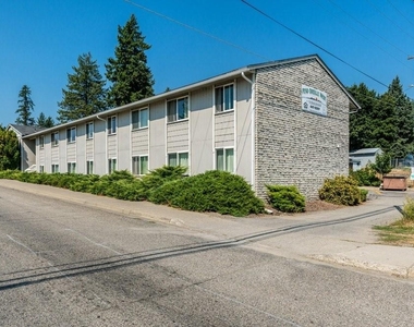 100 N Spokane Ave - Photo Thumbnail 8