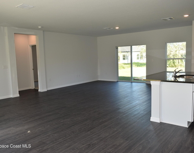 3094 San Filippo Drive Se - Photo Thumbnail 1