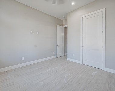 3635 Needville Avenue - Photo Thumbnail 18