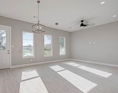 3635 Needville Avenue - Photo Thumbnail 6