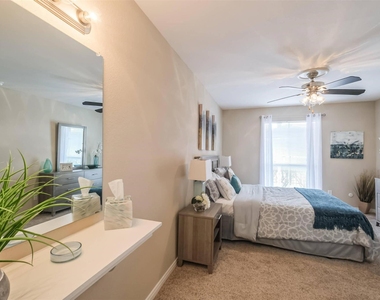 5900 N Braeswood Blvd - Photo Thumbnail 16