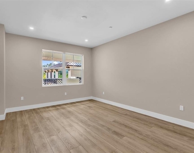 455 Pinellas Bayway S - Photo Thumbnail 32