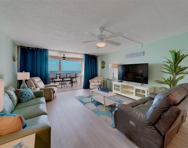 17920 Gulf Boulevard - Photo Thumbnail 12