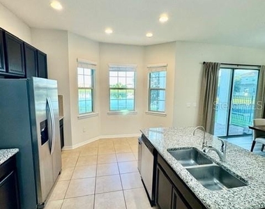 10264 Henbury Street - Photo Thumbnail 12